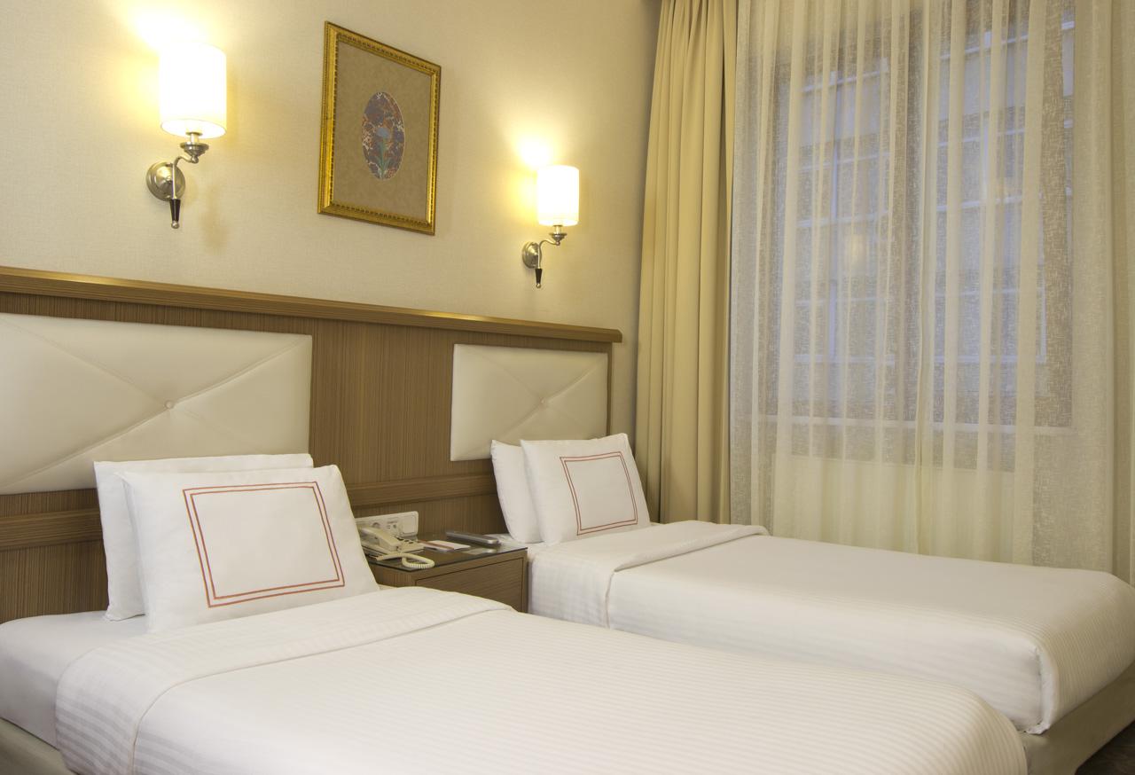 Ilkay Hotel Стамбул Екстер'єр фото